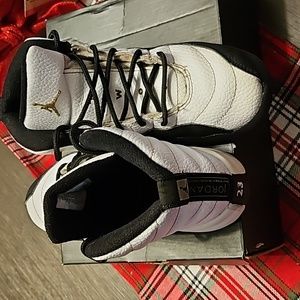 Kids Jordan 12